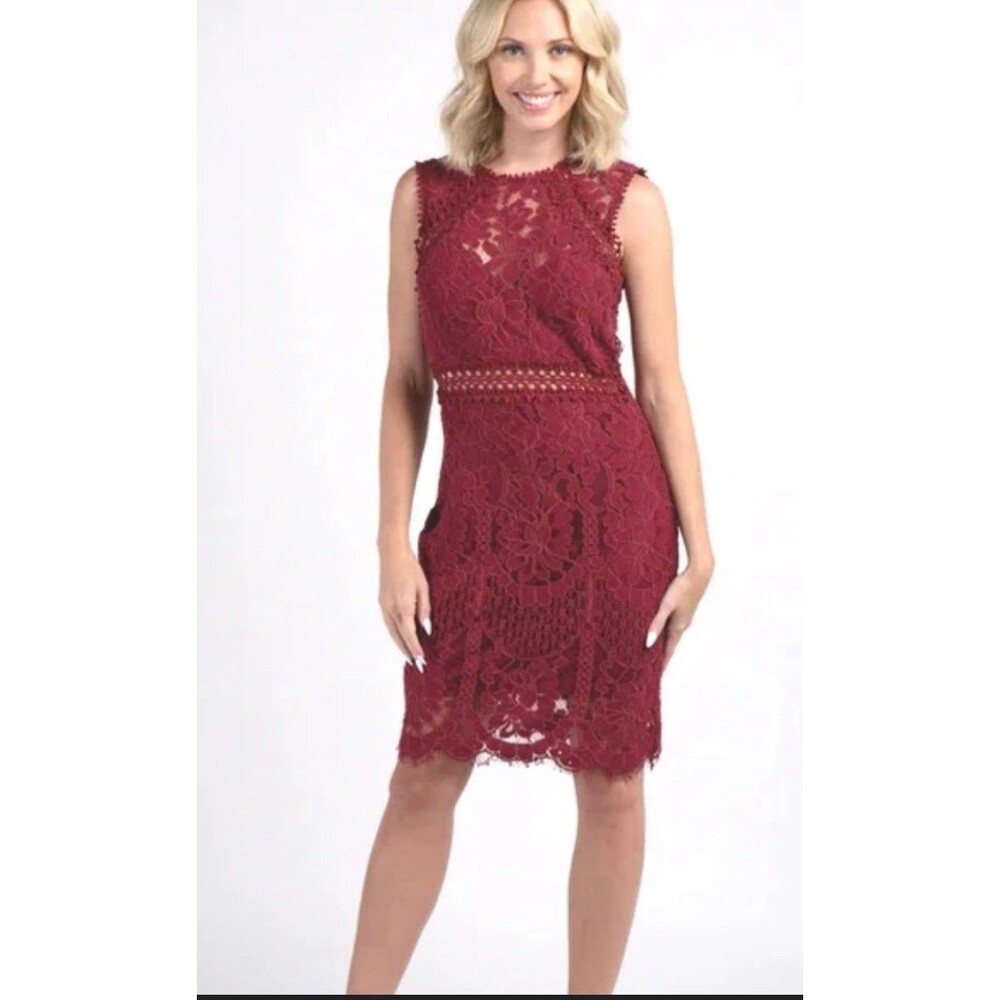 NWT Charlette Russe Size S  Back Lace Burgundy Dress
